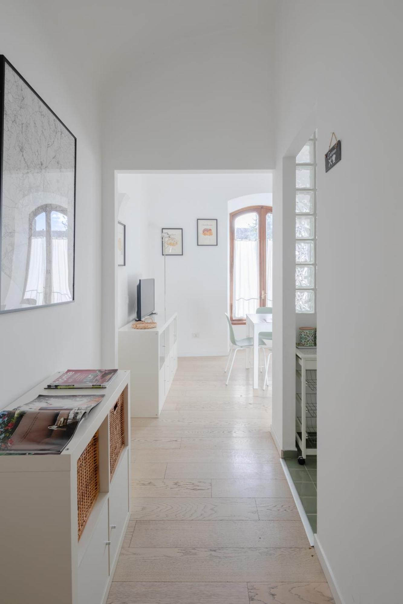2 Bedrooms Flat Near The Colosseum Apartment