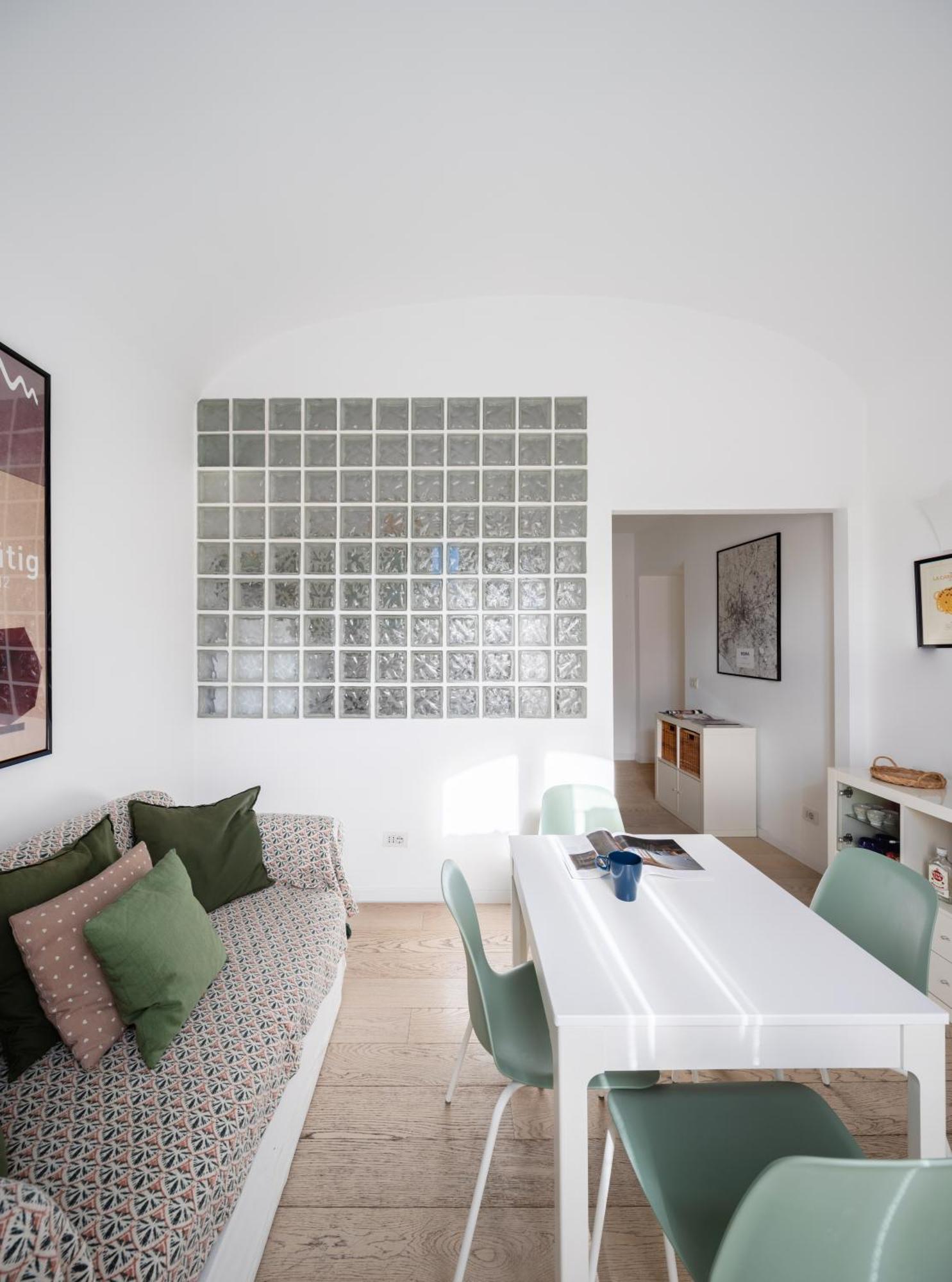 Apartment 2 Bedrooms Flat Near The Colosseum *
