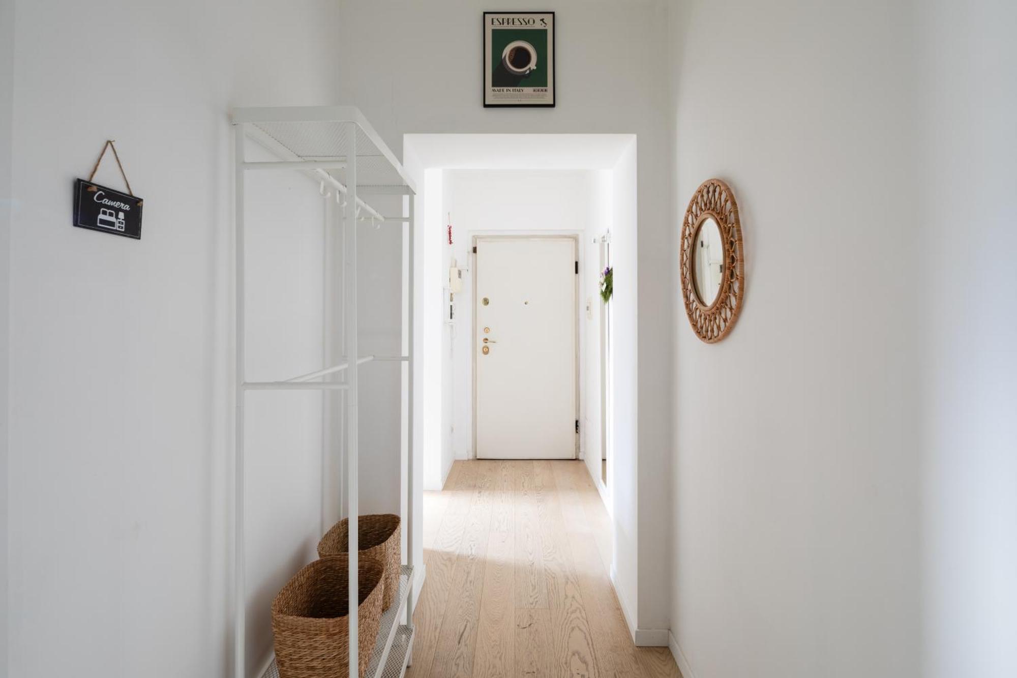 2 Bedrooms Flat Near The Colosseum Rom